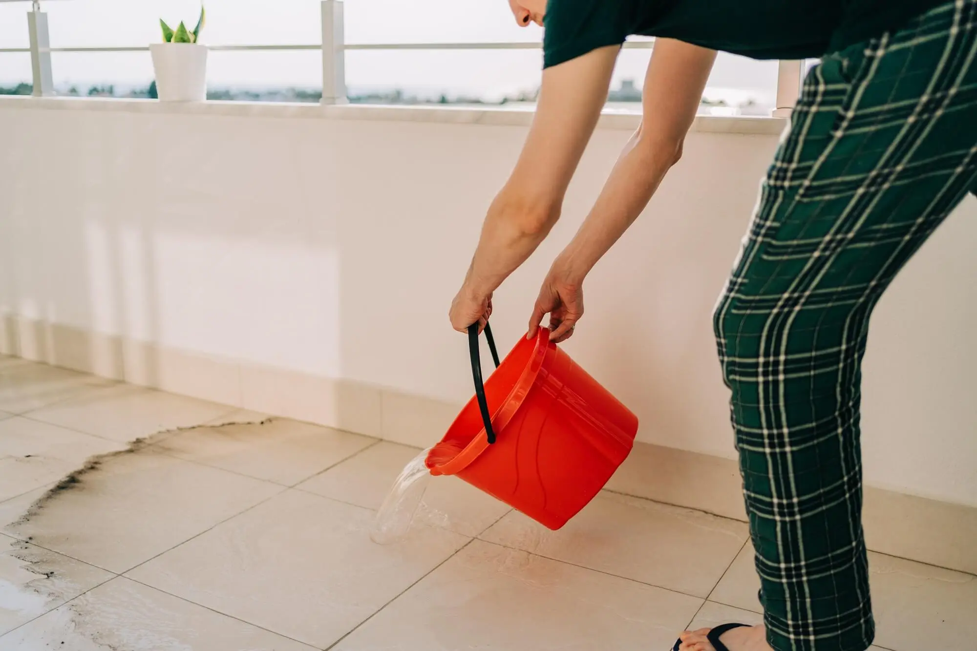 How to Clean Outdoor Tiles Step 2
